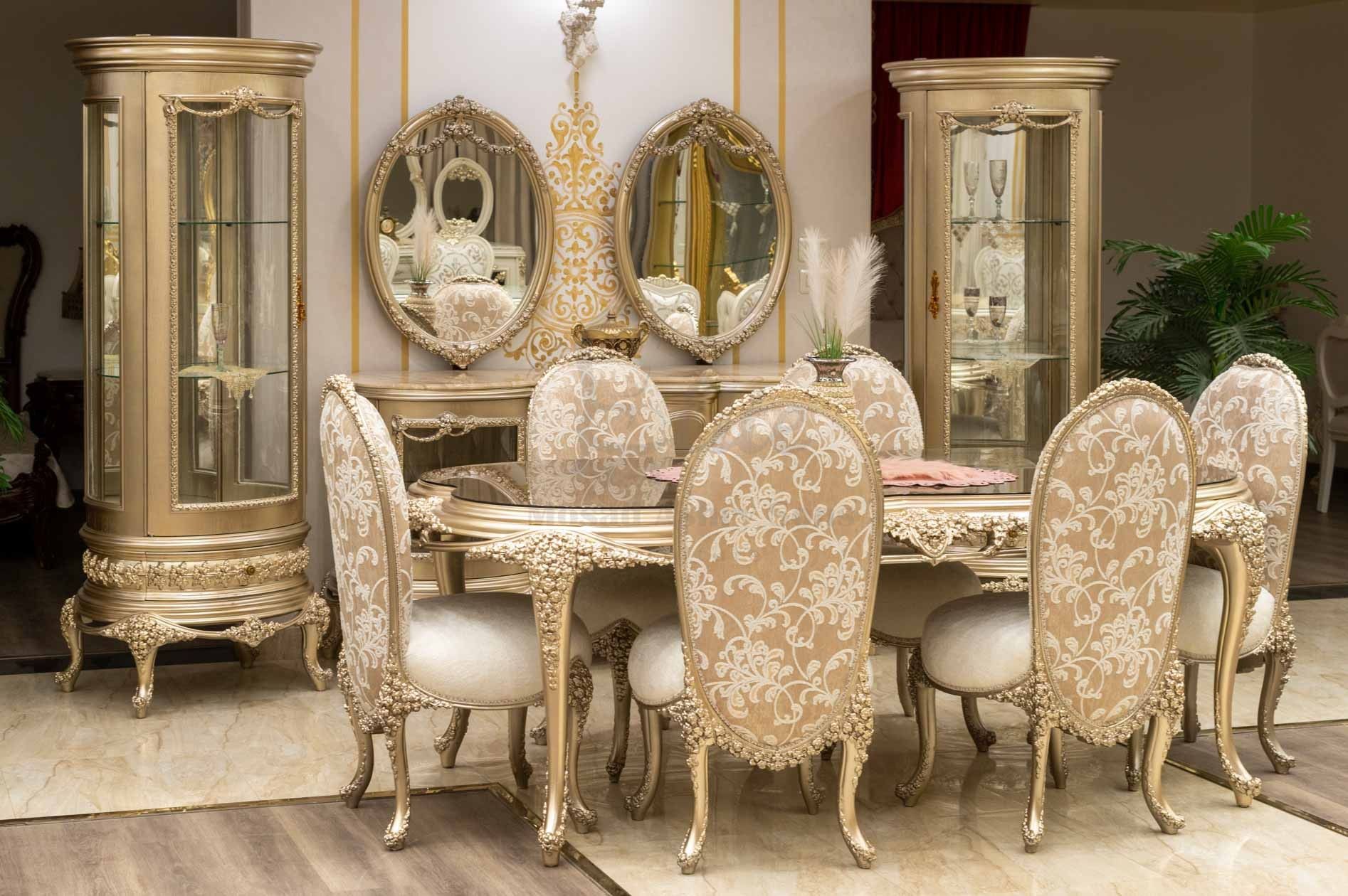 Classic Dining Room - Image 1
