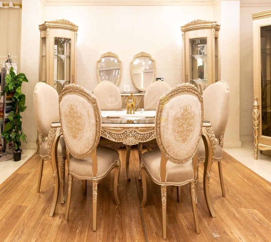 Classic Dining Room Mecca - Image 1