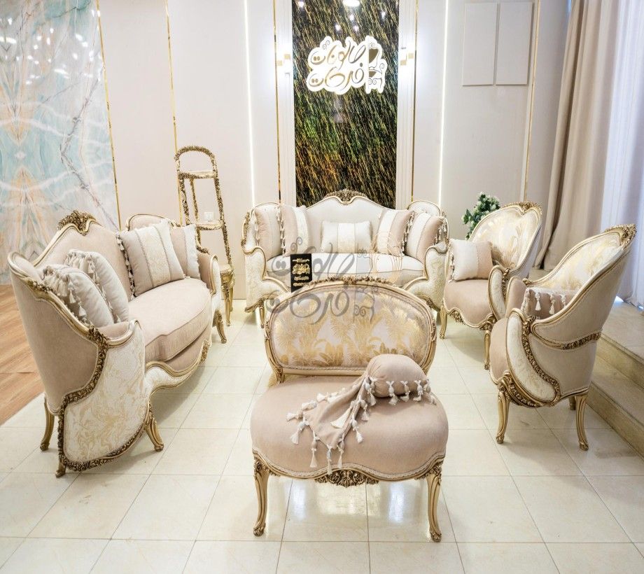 New Classic Salon - Image 1