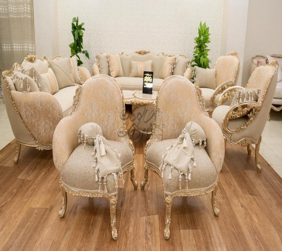 New Classic Salon - Image 1