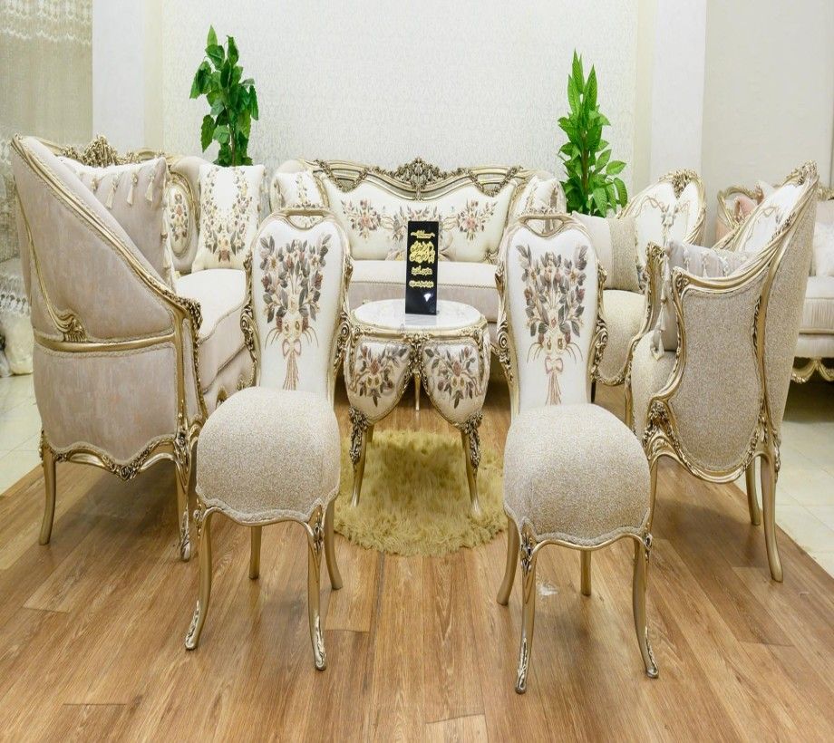 New Classic Salon - Image 1