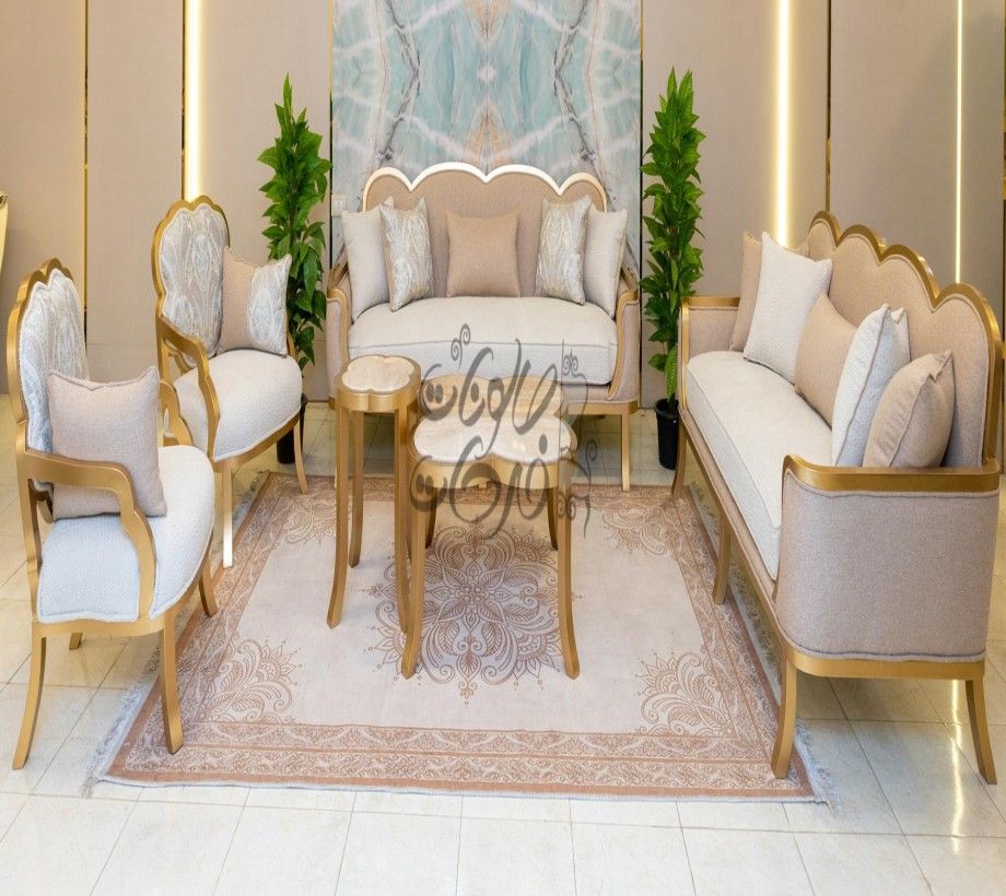 New Classic Salon - Image 1