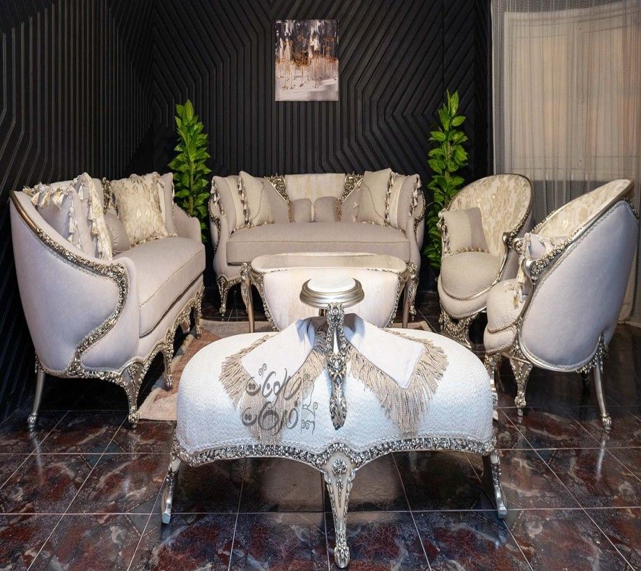 New Classic Salon - Image 1