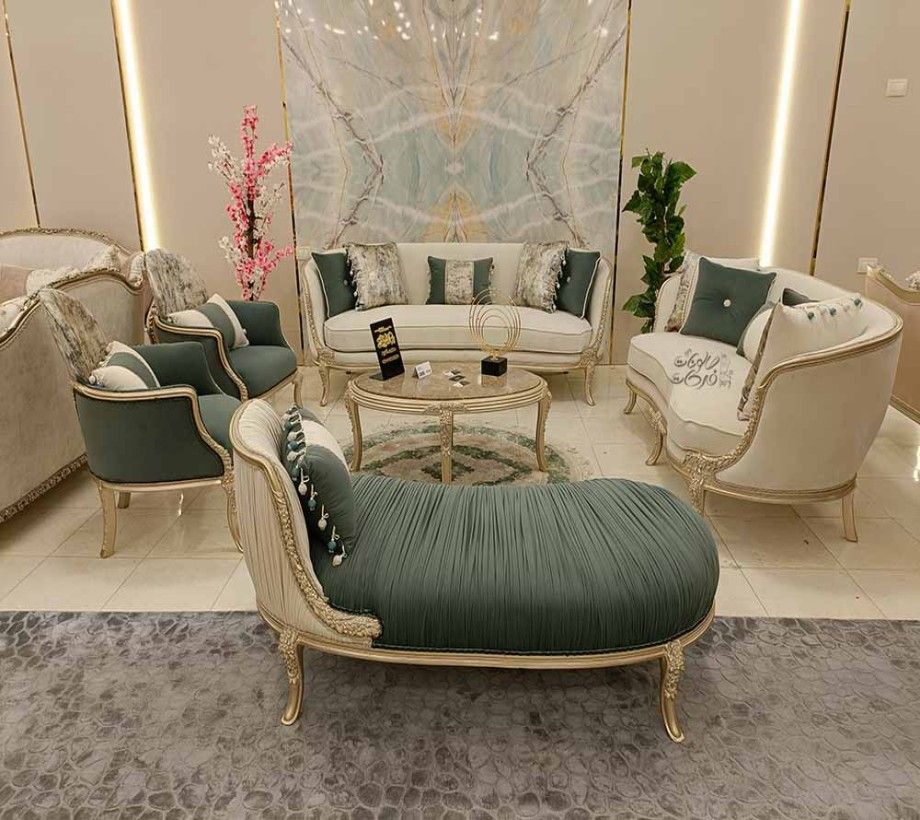 New Classic Salon - Image 1