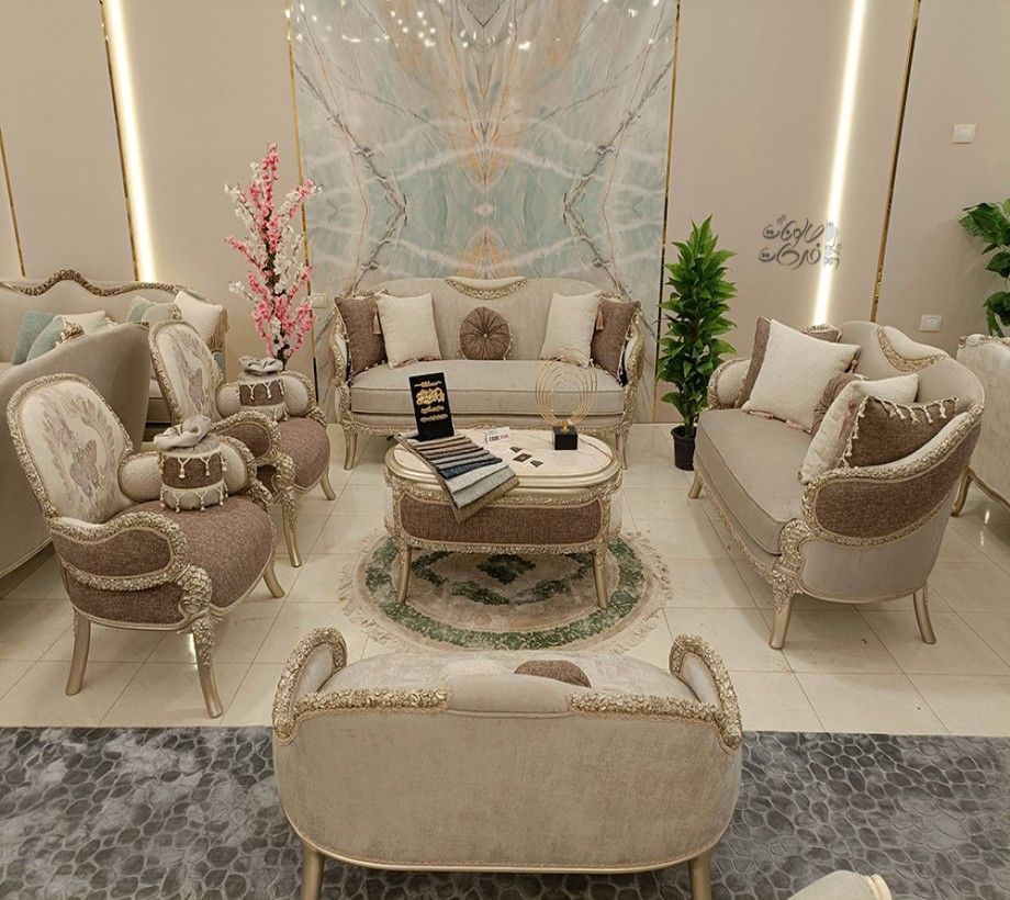 New Classic Salon - Image 1