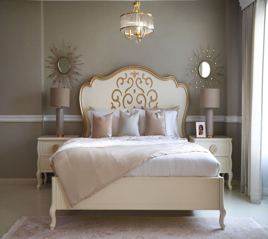 Classic bedroom - Image 1