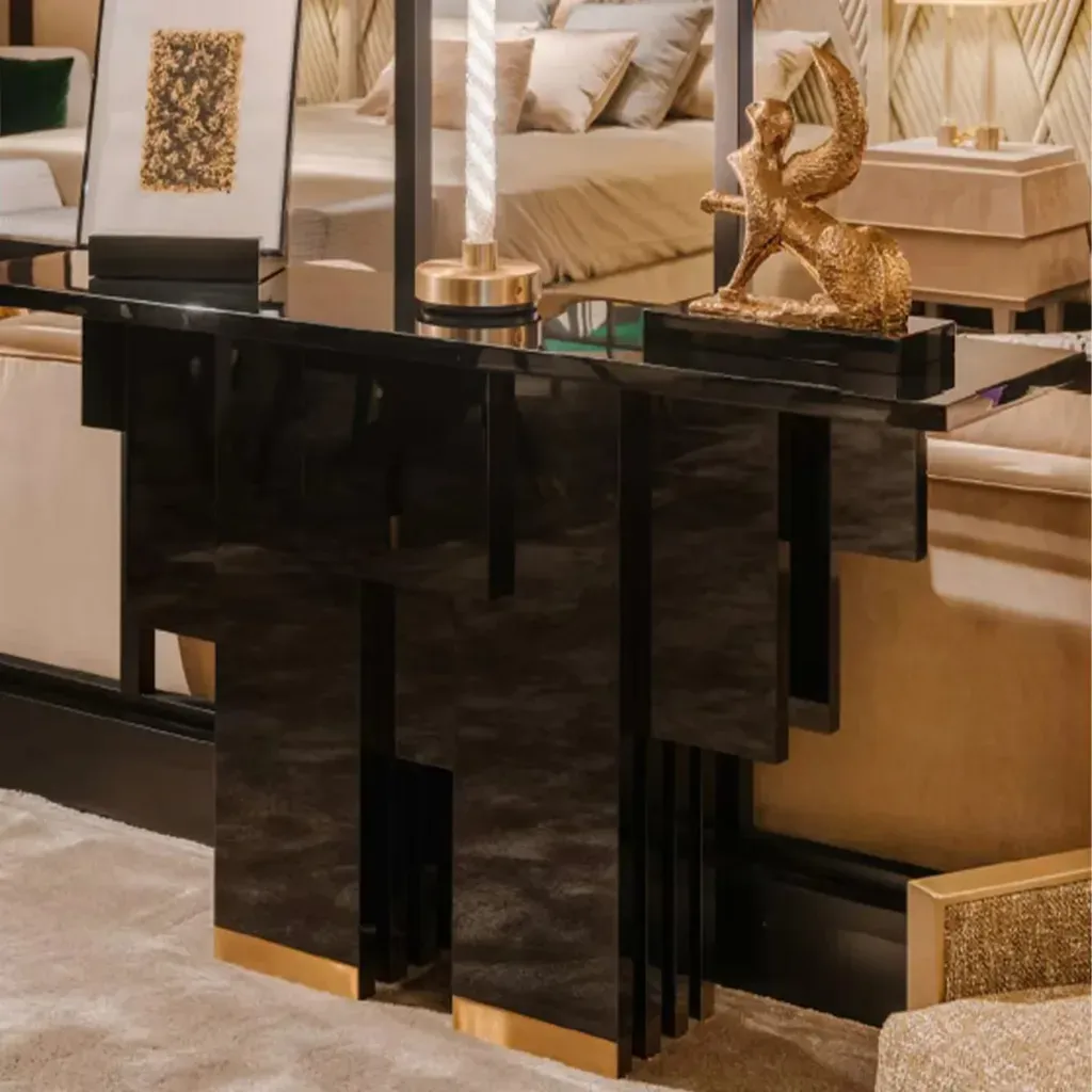 Modern Console - Image 1