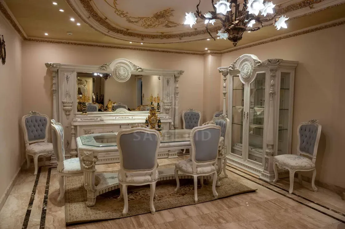 Classic Dining Room - Image 1