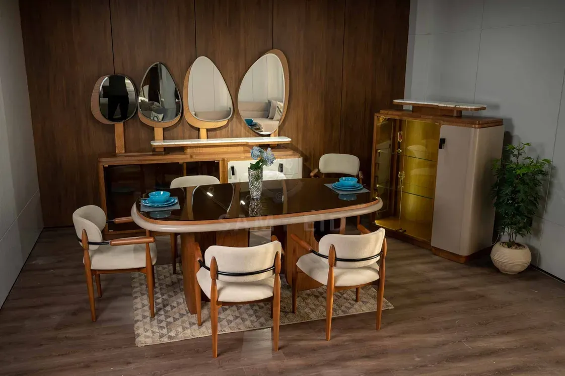 Modern Dining Room - Image 1