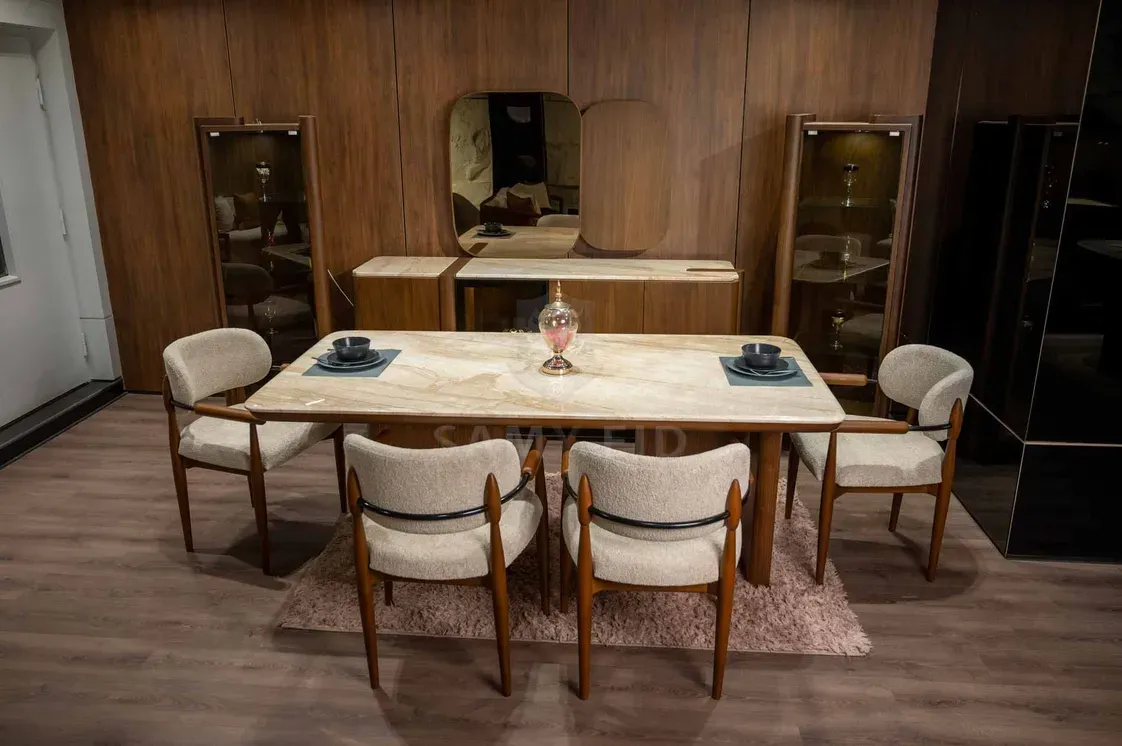 Modern Dining Room - Image 1