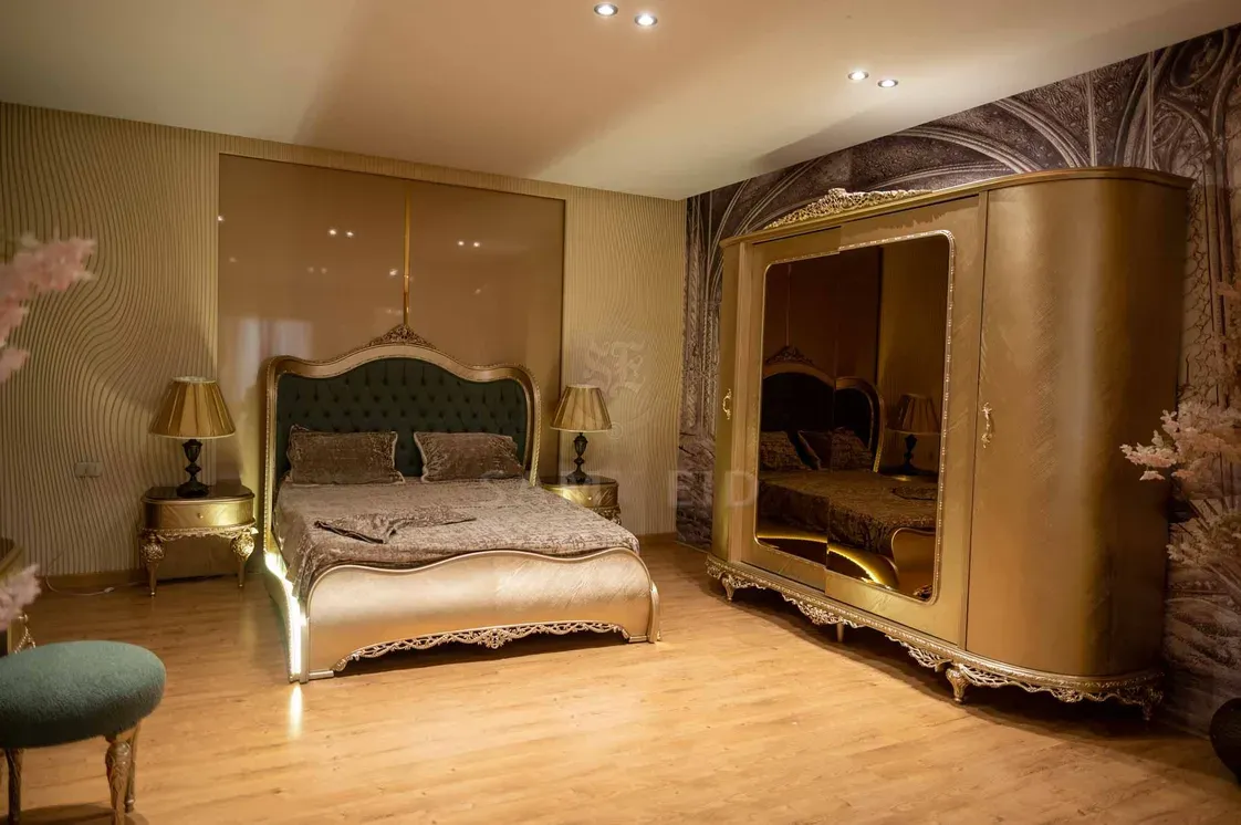 Classic Bedroom - Image 1