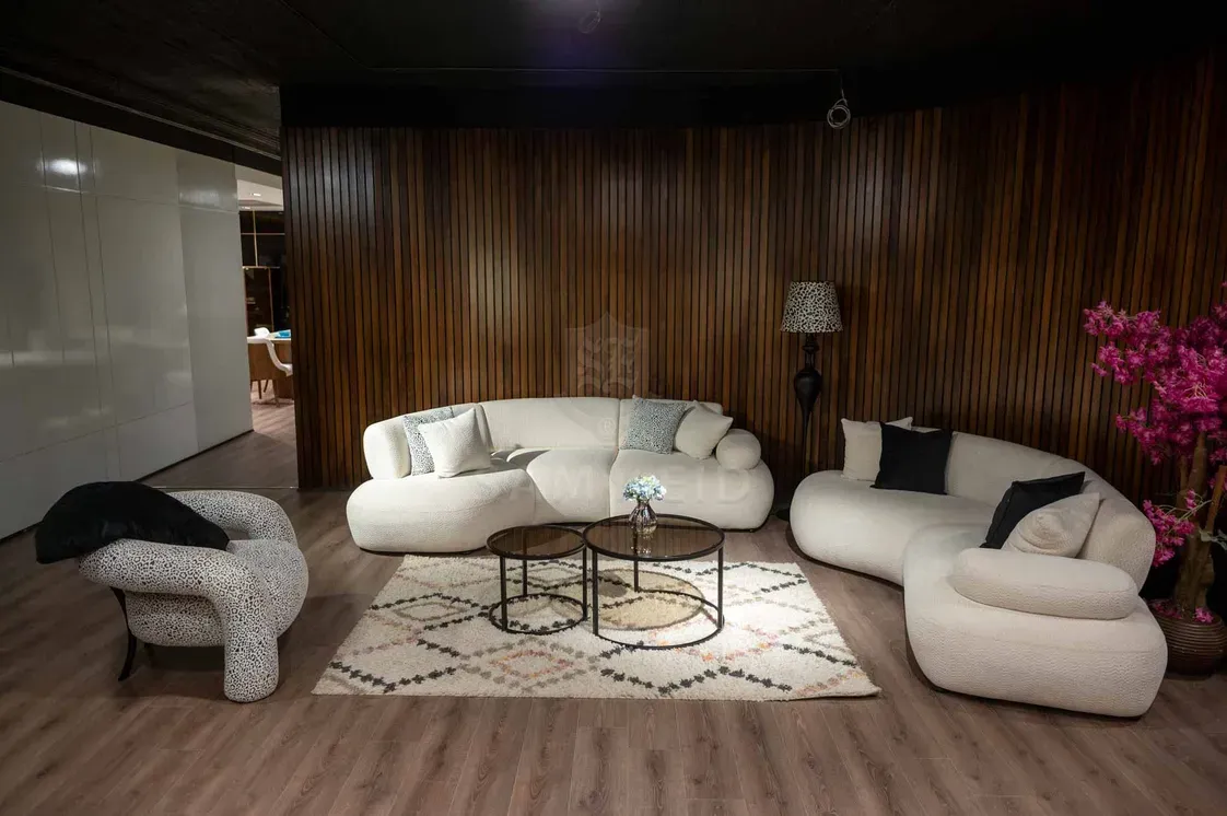 Modern Living Room - Image 1