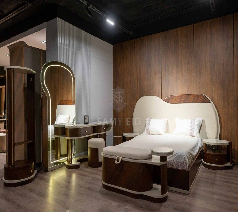 Modern Bedroom - Image 1