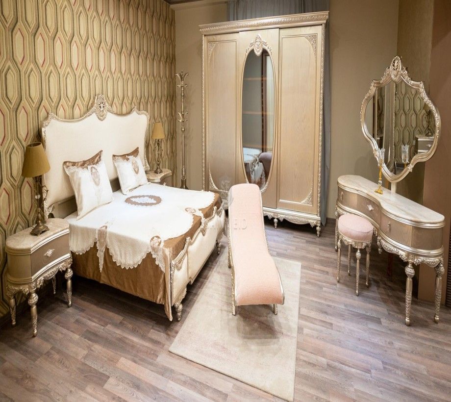 Classic Bedroom - Image 1