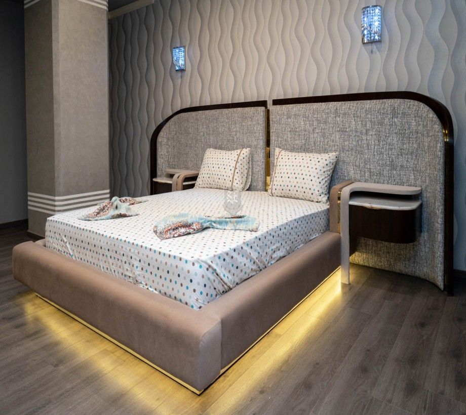 Modern Bedroom - Image 1