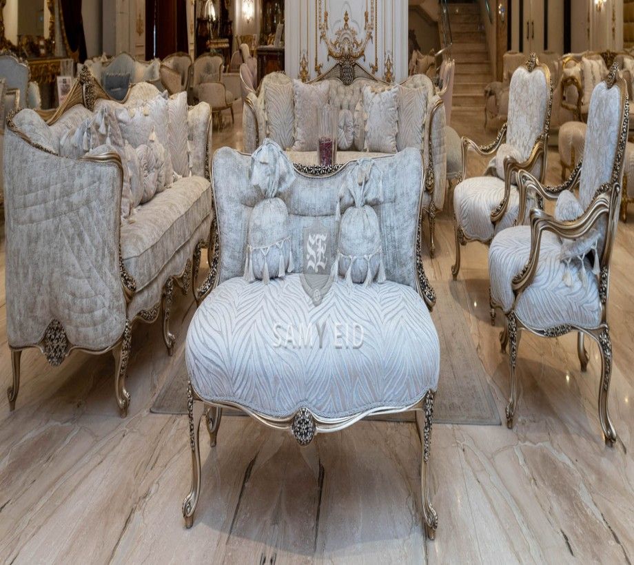Classic Salon - Image 1
