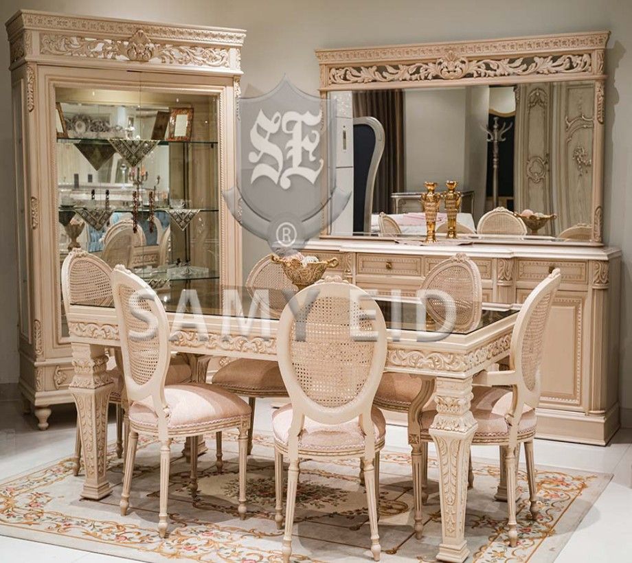 Classic Dining Room - Image 1
